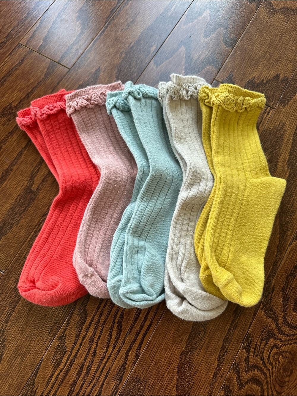 Mini Boden Girls Ribbed Ruffle Crew Socks - Multicolor Pack